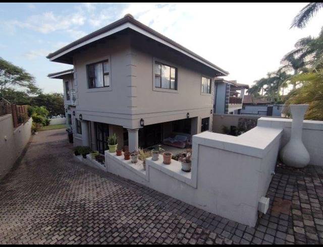 3 BEDROOM TOWNHOUSE FOR SALE IN IZINGA